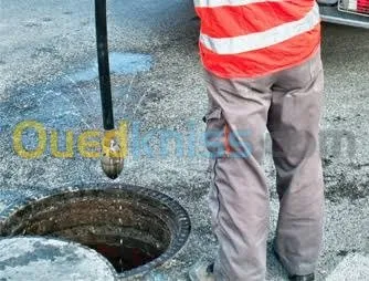 تنضيف جميع قنوات الصرف الصحي 