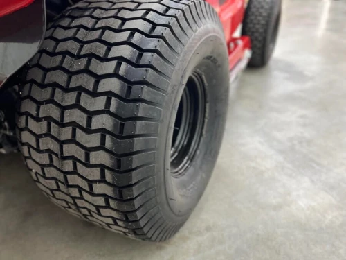 Mini Tracteur pour Gazon Synthétique