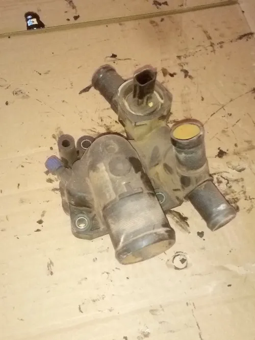 pièces de rechange moteur nissan x-trail T31