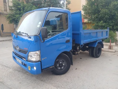 Hino 611 2013