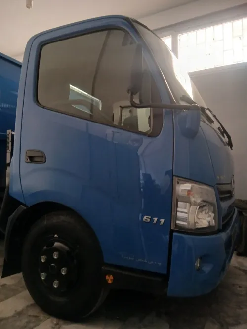 Hino 611 2013 
