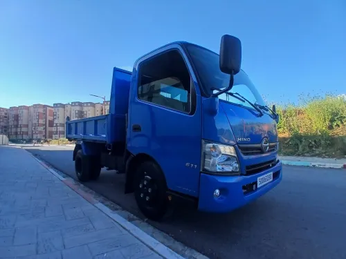 Hino 611 2013 