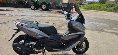 V_MAX VMAX 2025