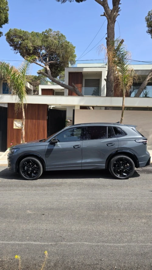 Volkswagen Tiguan 2025 