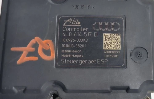 Disponible pièces détachées pour Audi q7 vw Porsche Cayenne