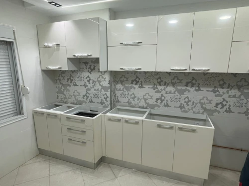 Cuisines Modernes    *****  Haut de Gamme  *****