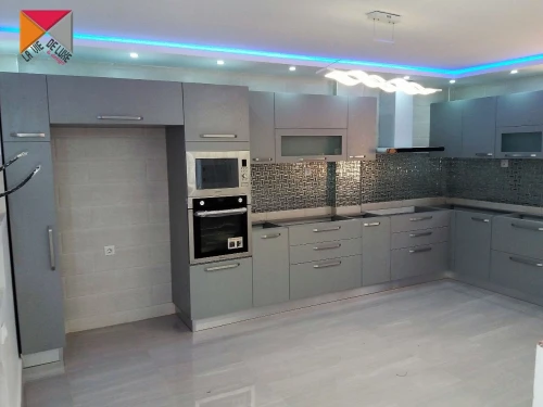 Cuisines Modernes    *****  Haut de Gamme  *****