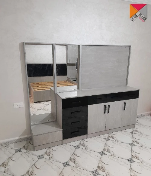 CHAMBRES A COUCHER     ****     sur mesure    ****