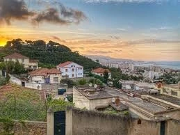 Cherche achat Appartement F4 Alger Kouba