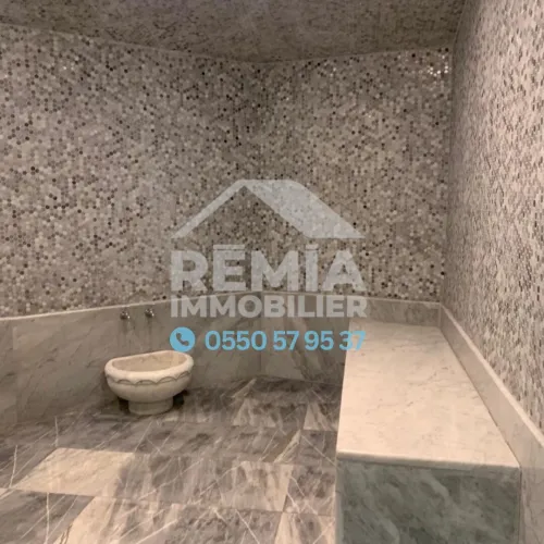 Location Appartement F4 Alger Hydra