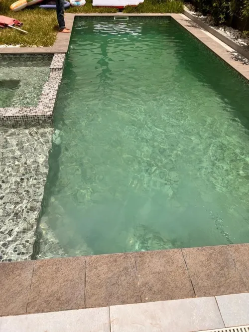 Construction et rénovation piscine intérieure et extérieure 