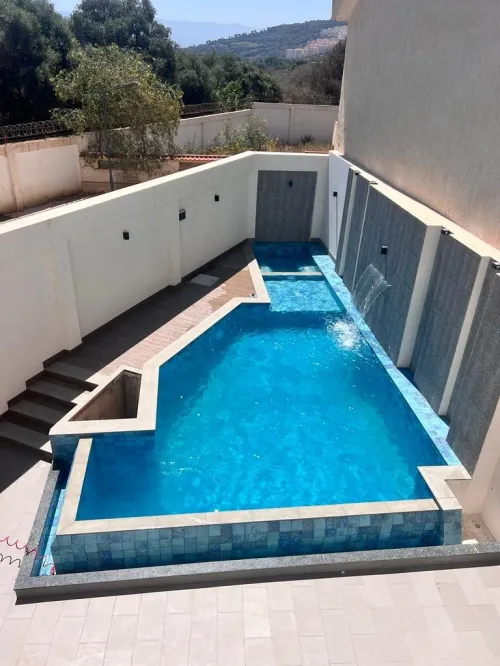 Construction piscine Algérie / بناء المسابح