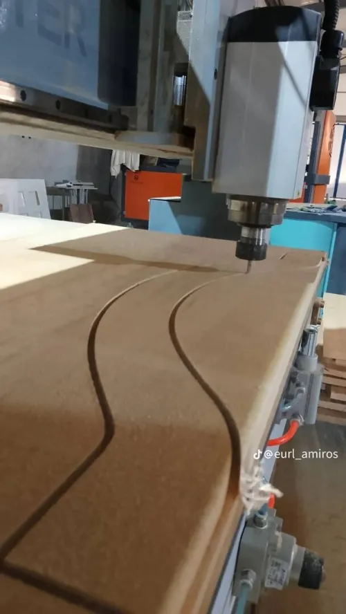 DECOUPE ROUTER - FRAISAGE CNC