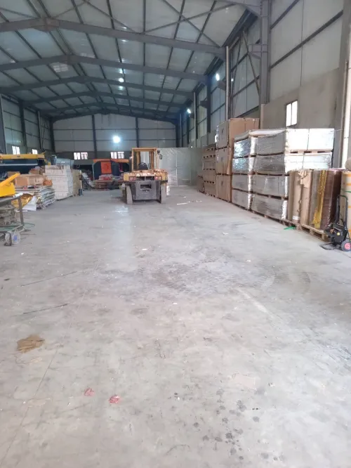 Fabrication de mobiliers de bureau et urbain