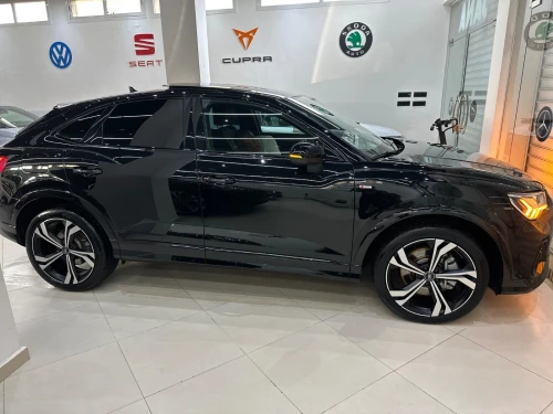 Audi Q3 2023 