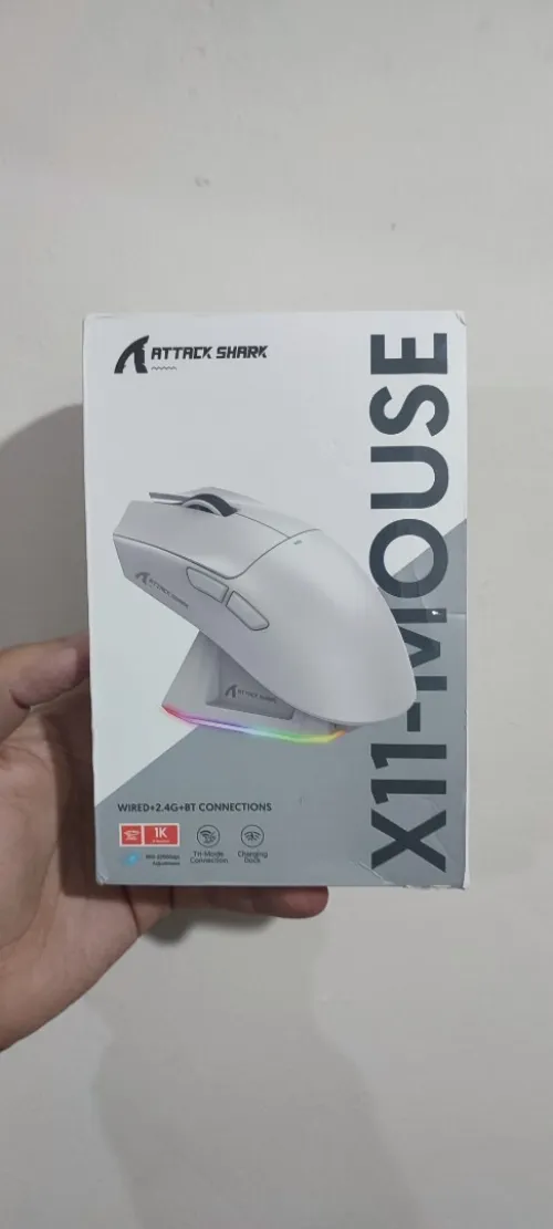 Attack shark x11 White