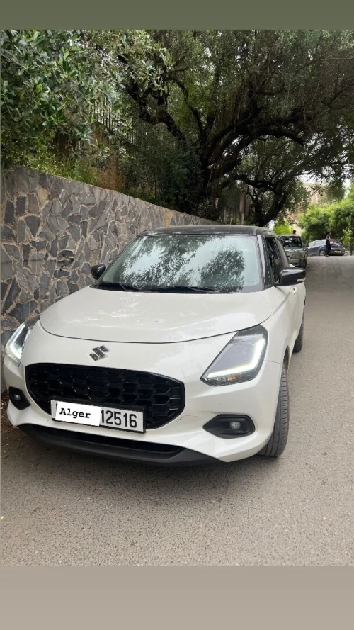 Suzuki Swift 2025 Monte-Carlo
