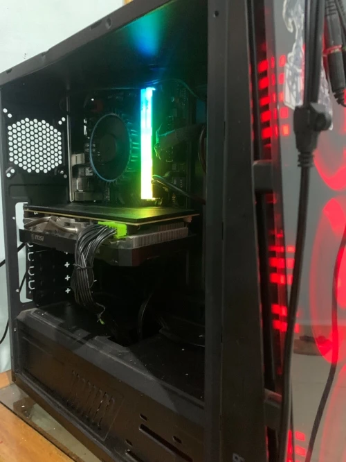 Pc gamer: i3-12100f/msi rx5700xt/asrock h610/512ssd/16ram rgb/game max 600wa/case spirit of gamer