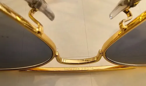 Sunglasses 