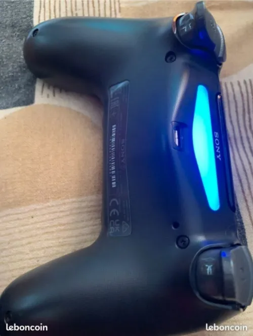 Manette ps4 original Sony Venu de France