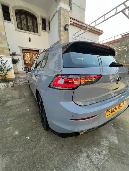 Volkswagen Golf 8 2025 R-Line Facelift 