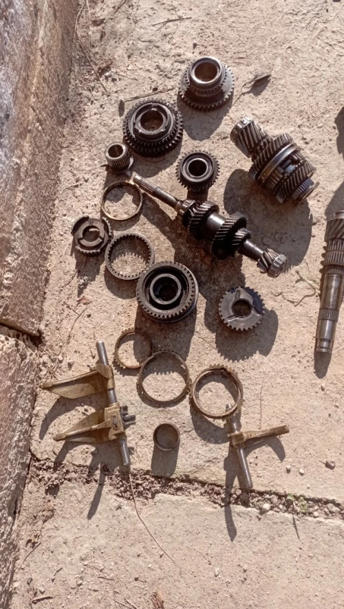 piece moteur iveco 2.5