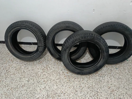 Pneus 185/60/R15