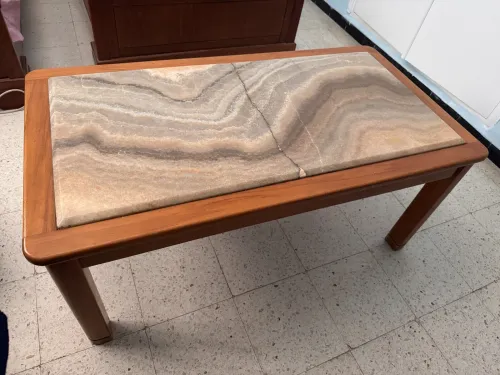 Table basse en bois et marbre vintage