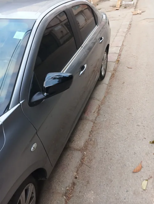 Peugeot 301 2022 Allure