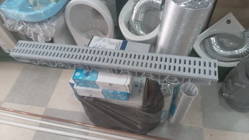 CANIVEAU PLASTIQUE PVC TAMPON REGARD PISCINE GARAGE