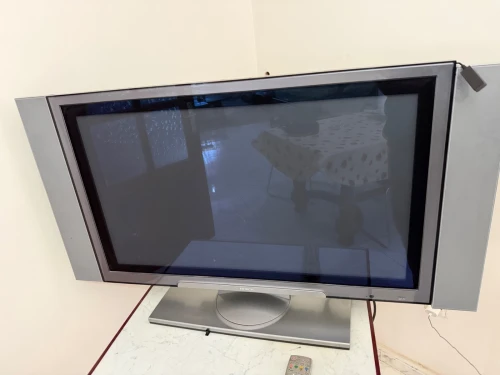 Télévision écran plat