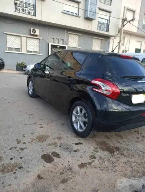 Peugeot 208 2014 Active