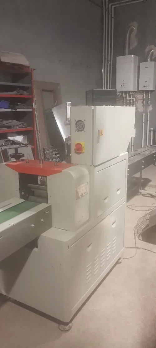 Machine flowpack 250mm
