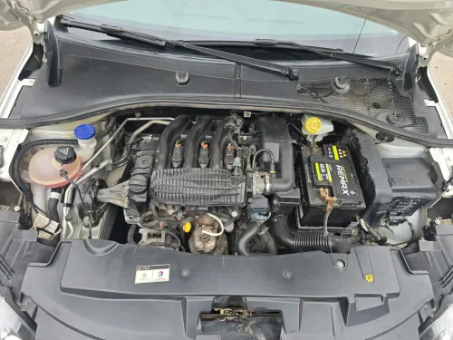 Peugeot 301 2015 Active