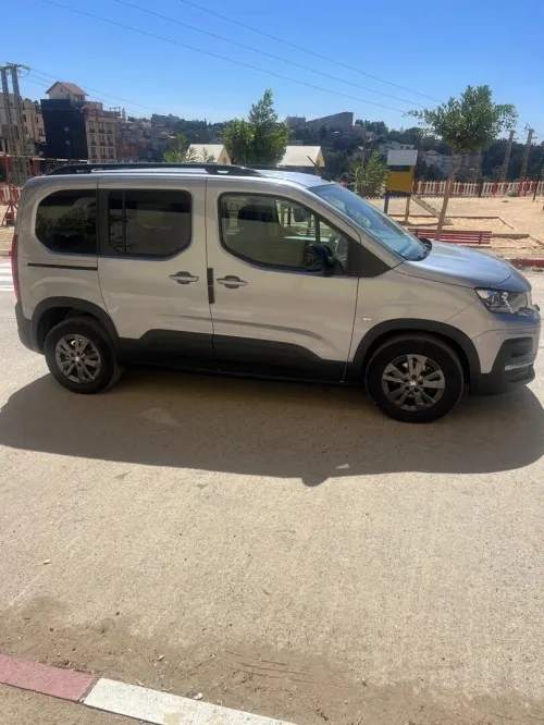 Peugeot Rifter 2022 