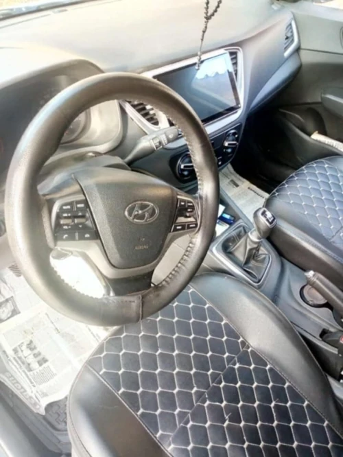 Hyundai Accent RB  4 portes 2018 Accent RB  4 portes