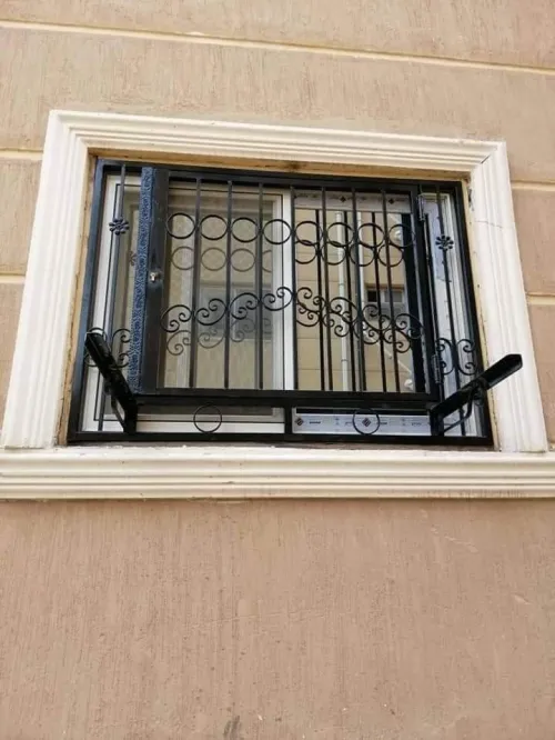 Ferronnier, Serrurier Et Soudeur, (حدادة)