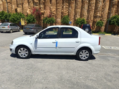 Dacia Logan 2012 
