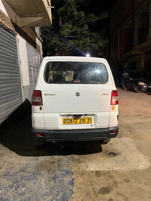 Suzuki Apv 2010 
