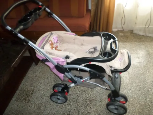 Poussette Pinguin neuve jamais utilsée