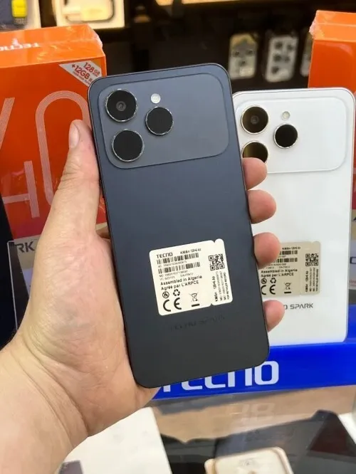 Tecno SPARK 40 256Gb Garantie 13 Mois