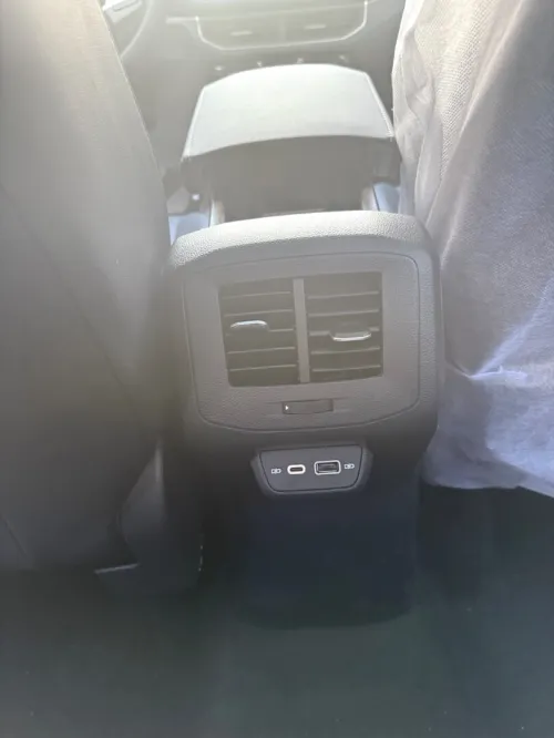 Volkswagen Tahru 2025 XR