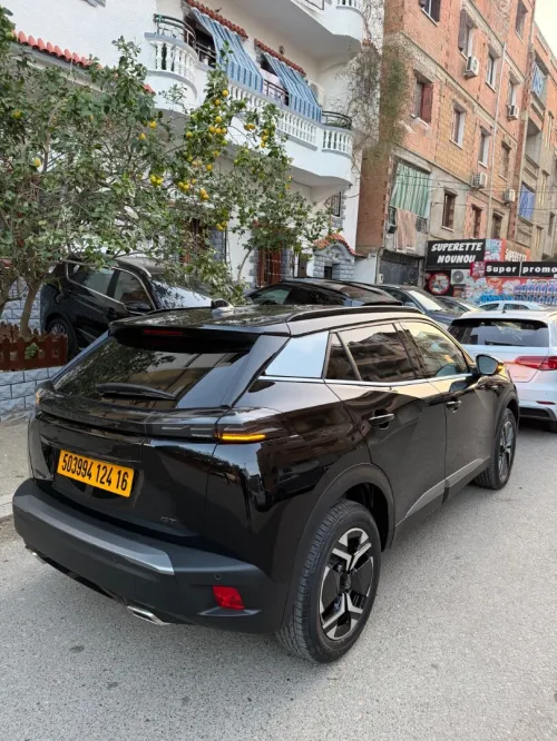 Peugeot 2008 2024 GT