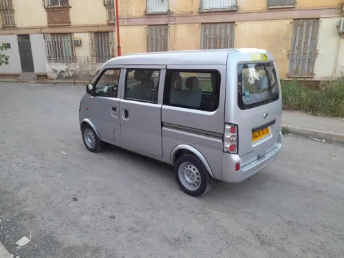 DFSK Mini Bus 2012 7 place