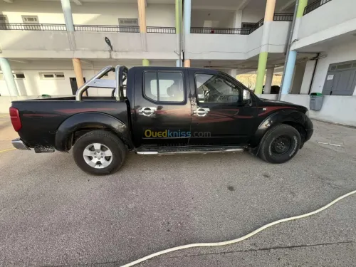 Nissan Navara 2011 Elegance 4x4