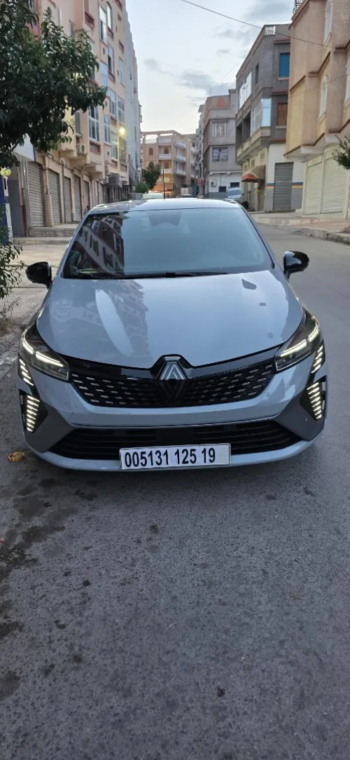Renault Clio 5  2025 