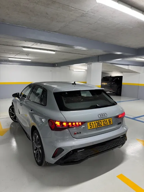 Audi A3 Sportback 2025 Flying spur Edition Premium + Pack Lux 