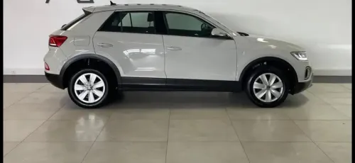 Volkswagen T-Roc 2023 VW Edition