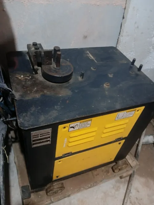 Coudeuse hydroélectrique Gute GYW18-E 