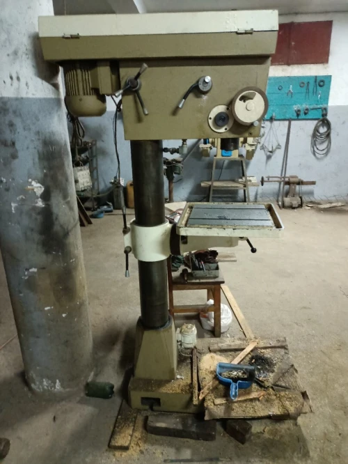 Mise en vente machines outils et outillages